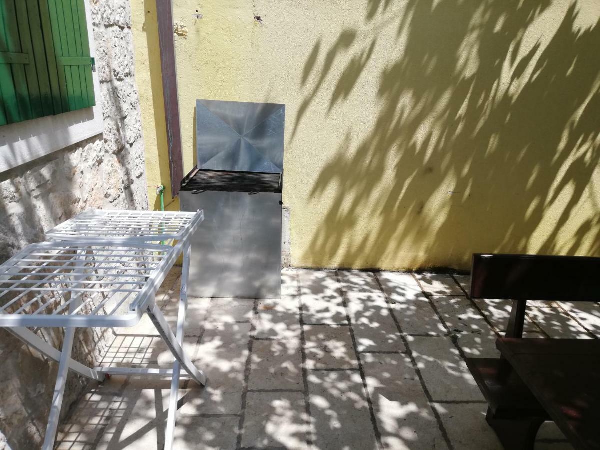 Apartman Marina Krvavica Exteriör bild